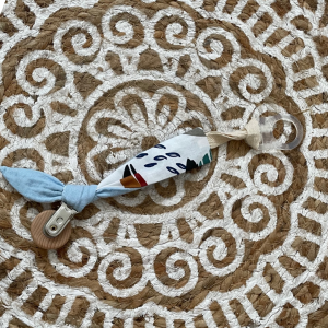 Attache Tétine bleu clair / tropical